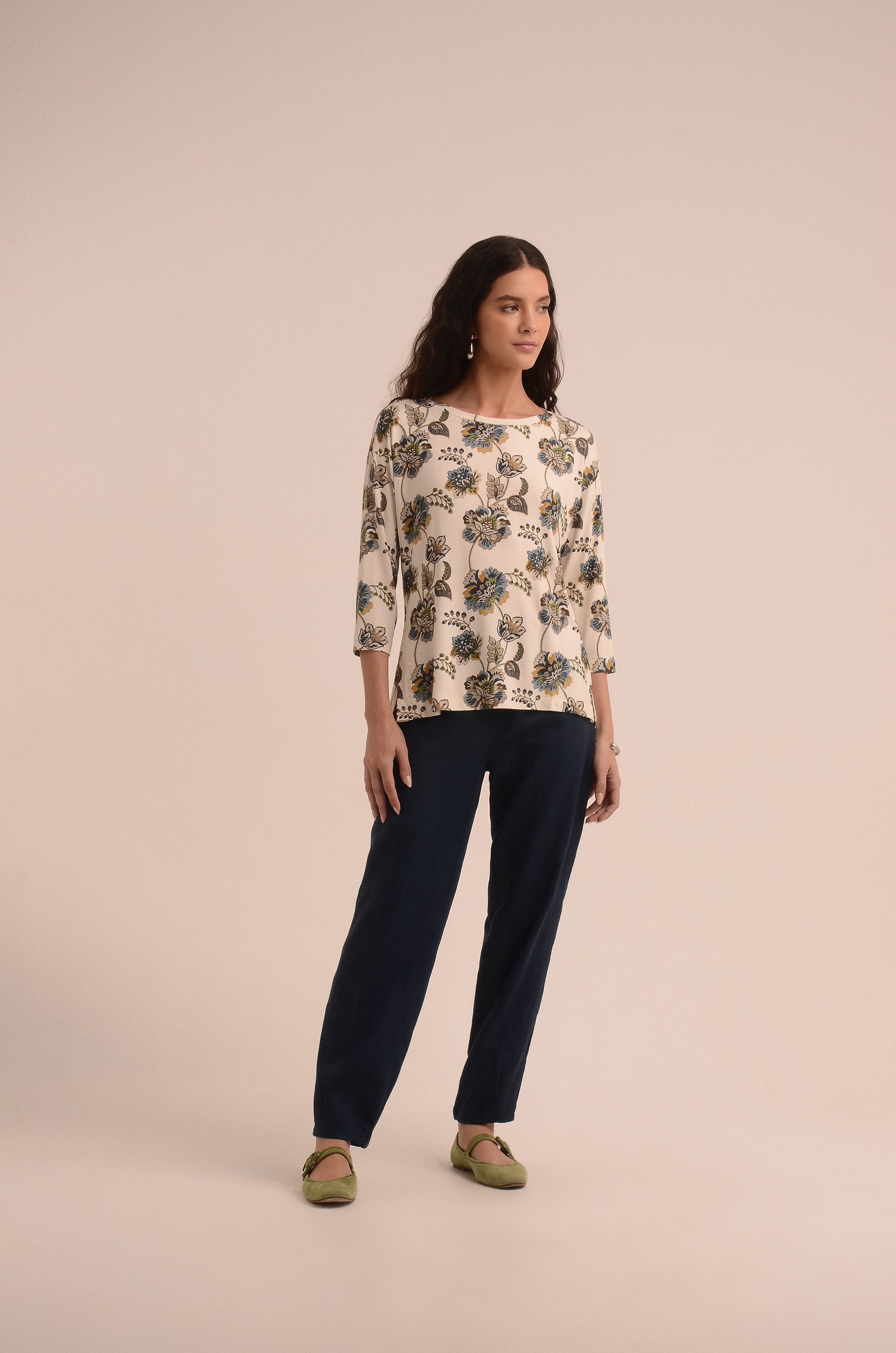 BLUSA JENNIFER CHINTZ SELENA