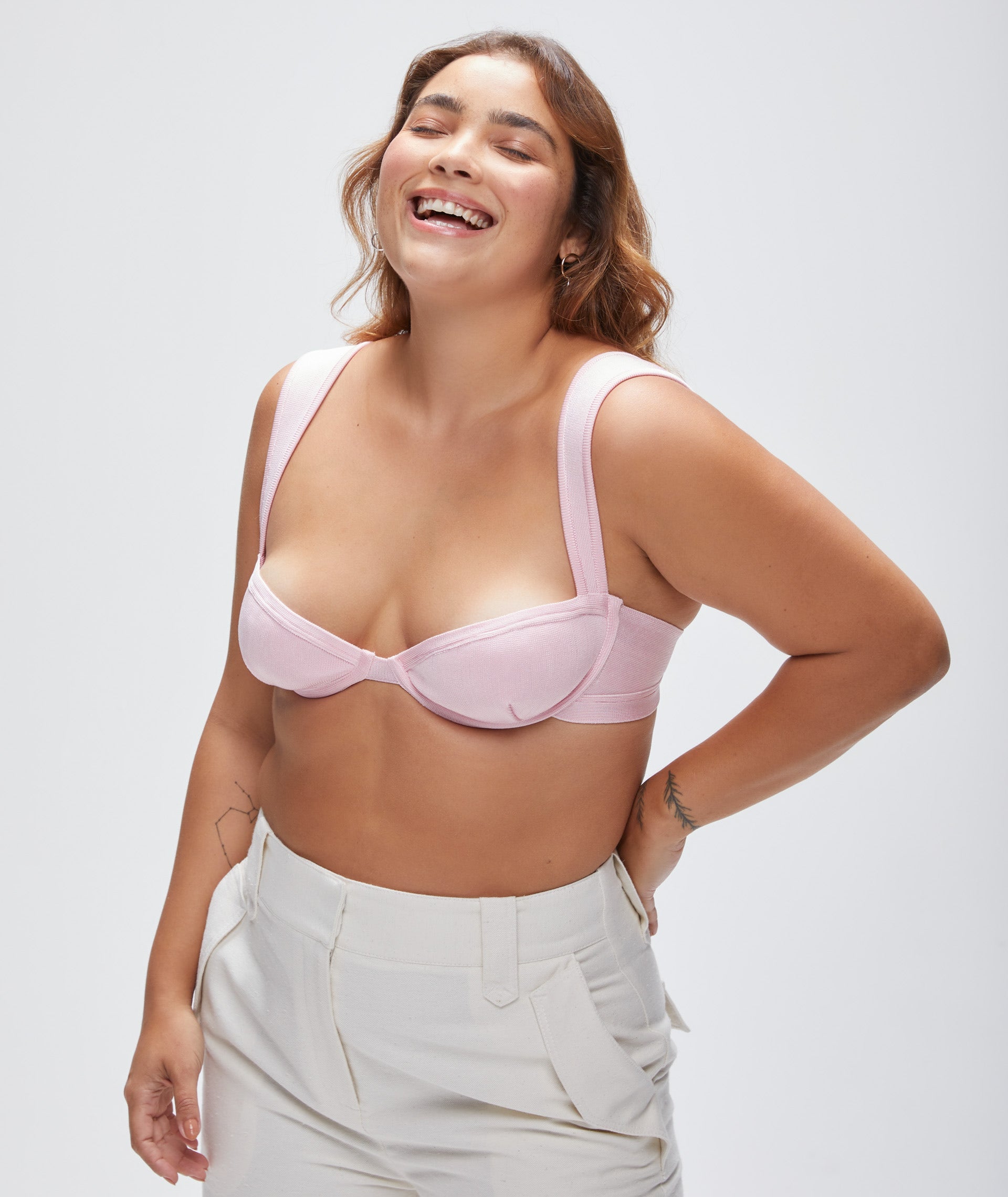 TOP JULIANA