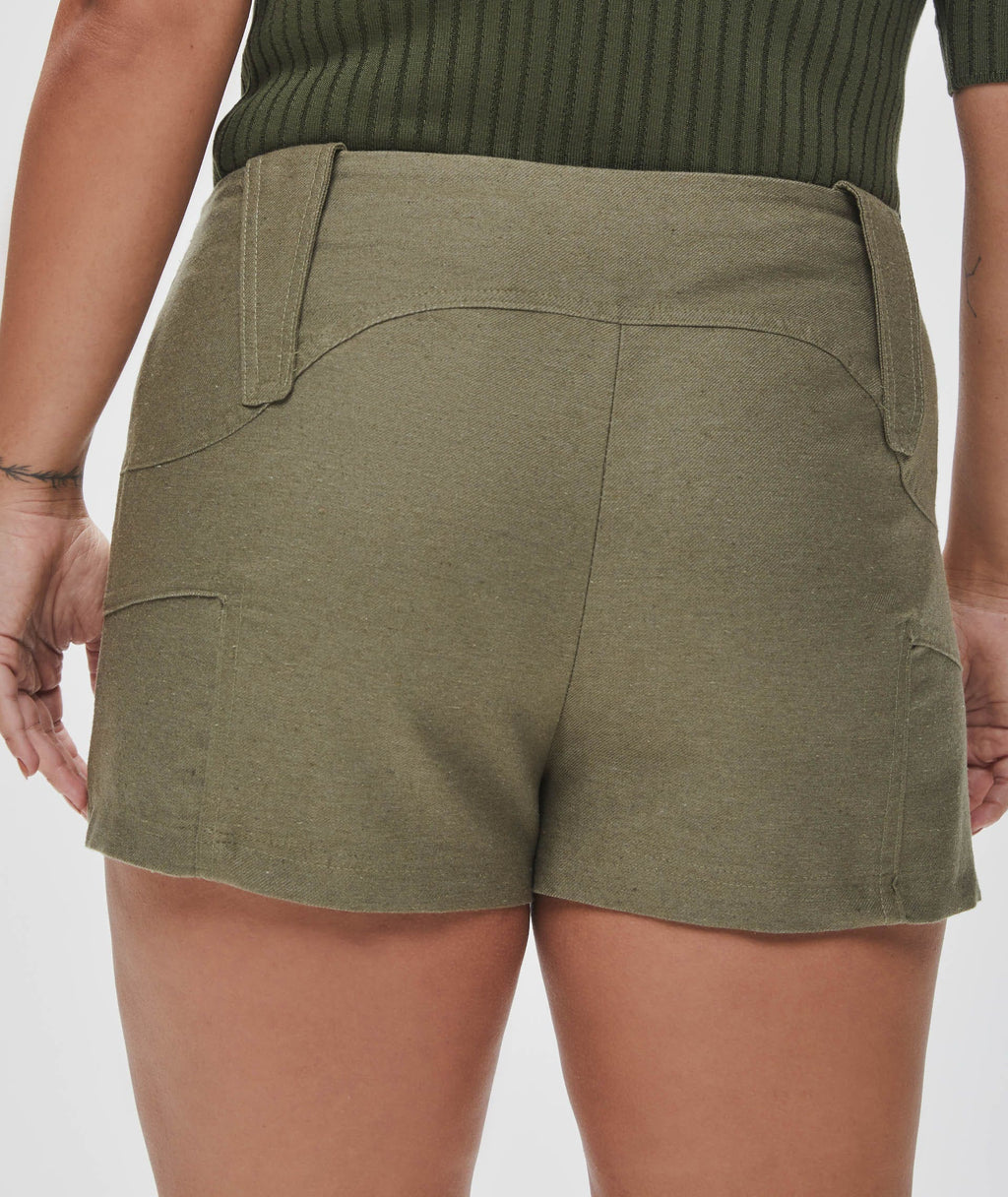 SHORT FABIOLA