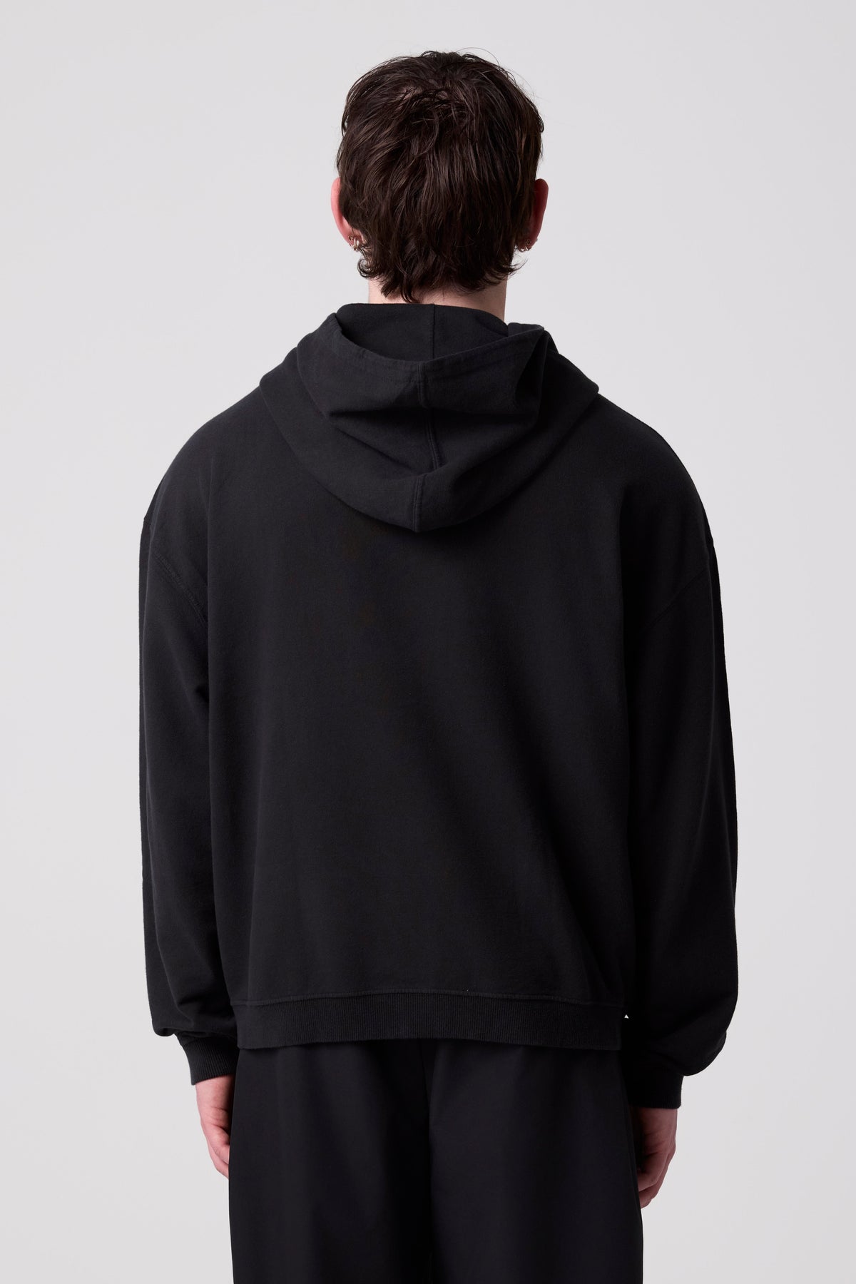 ZIP-UP HOODIE